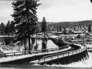 ‪Crooked River Crossing Photo