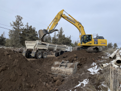 This week’s photo shows excavation work occurring on Hunnell Rd.